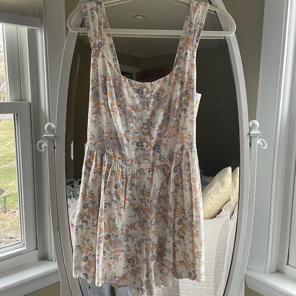 Abercrombie floral romper💐